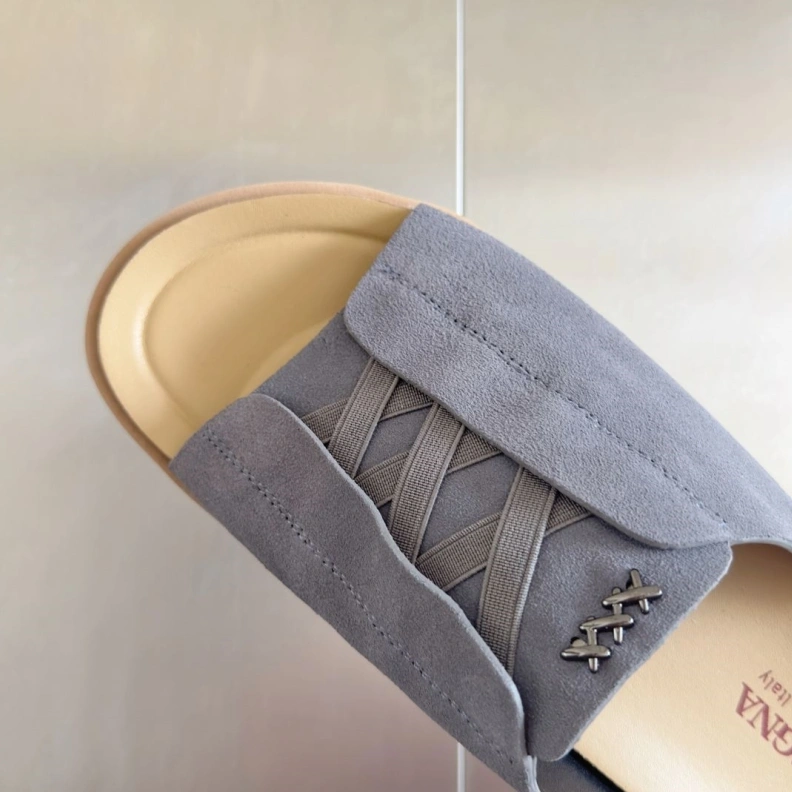 Othxr Slippers Stylish 211835