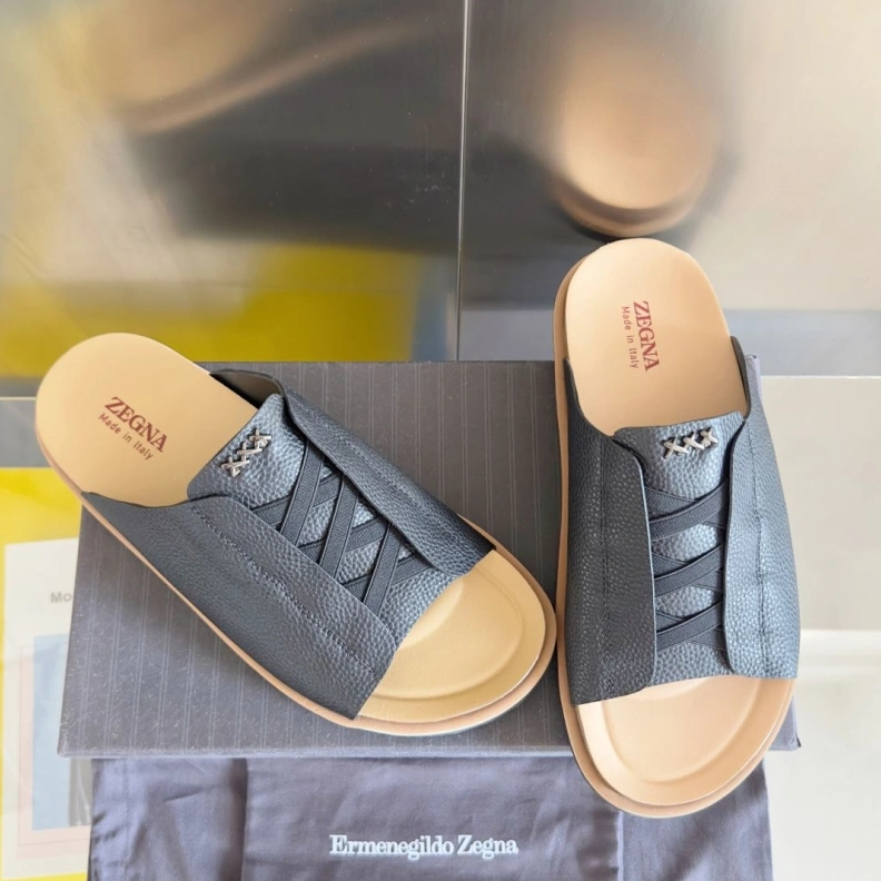 AllSeason Othxr Slippers 211827