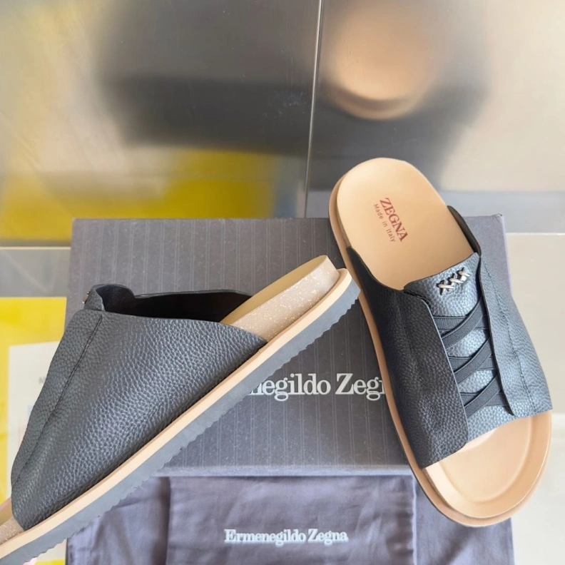 AllSeason Othxr Slippers 211827