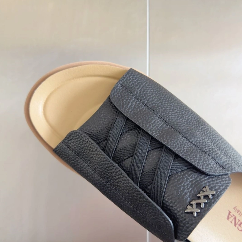 AllSeason Othxr Slippers 211827
