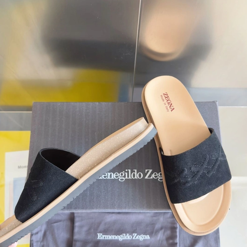 Othxr Slippers ModernLook 211822