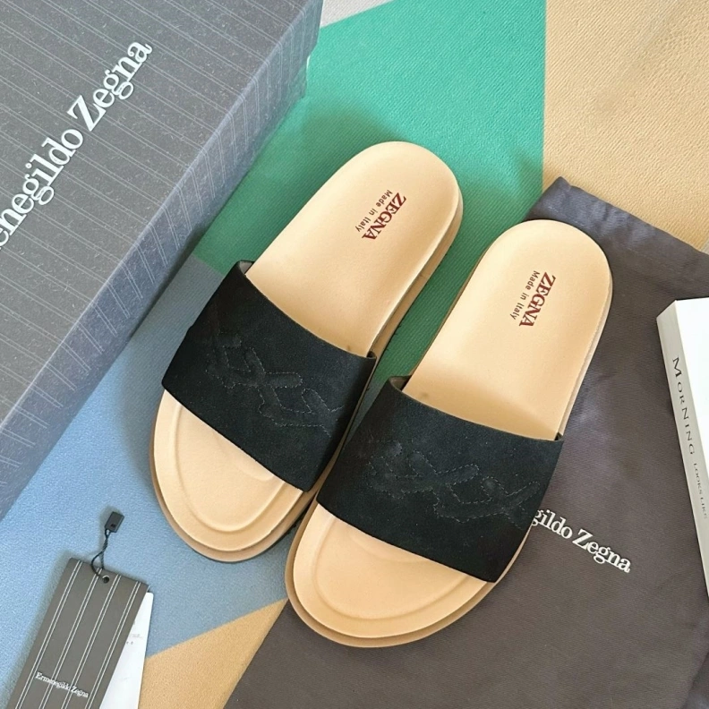 Othxr Slippers ModernLook 211822