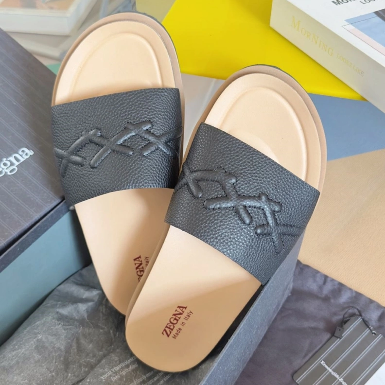 DailyWear Othxr Slippers 211825
