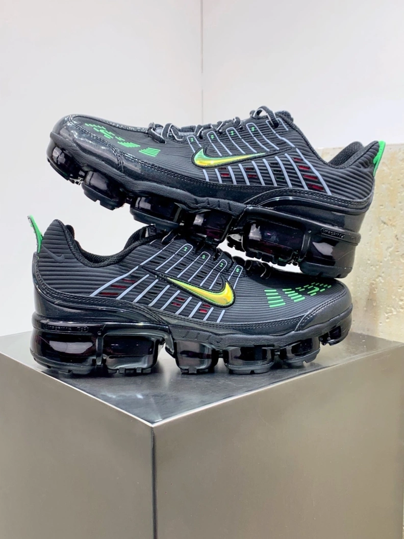 Resilient Nxkx Sneakers 198770