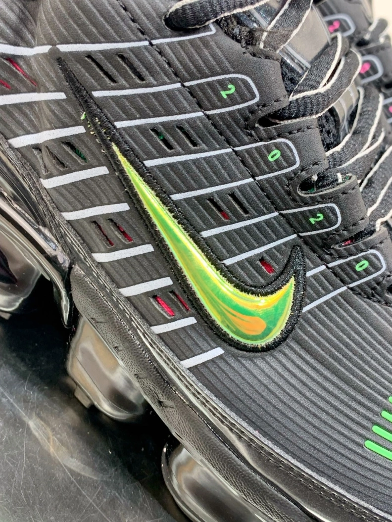 Resilient Nxkx Sneakers 198770