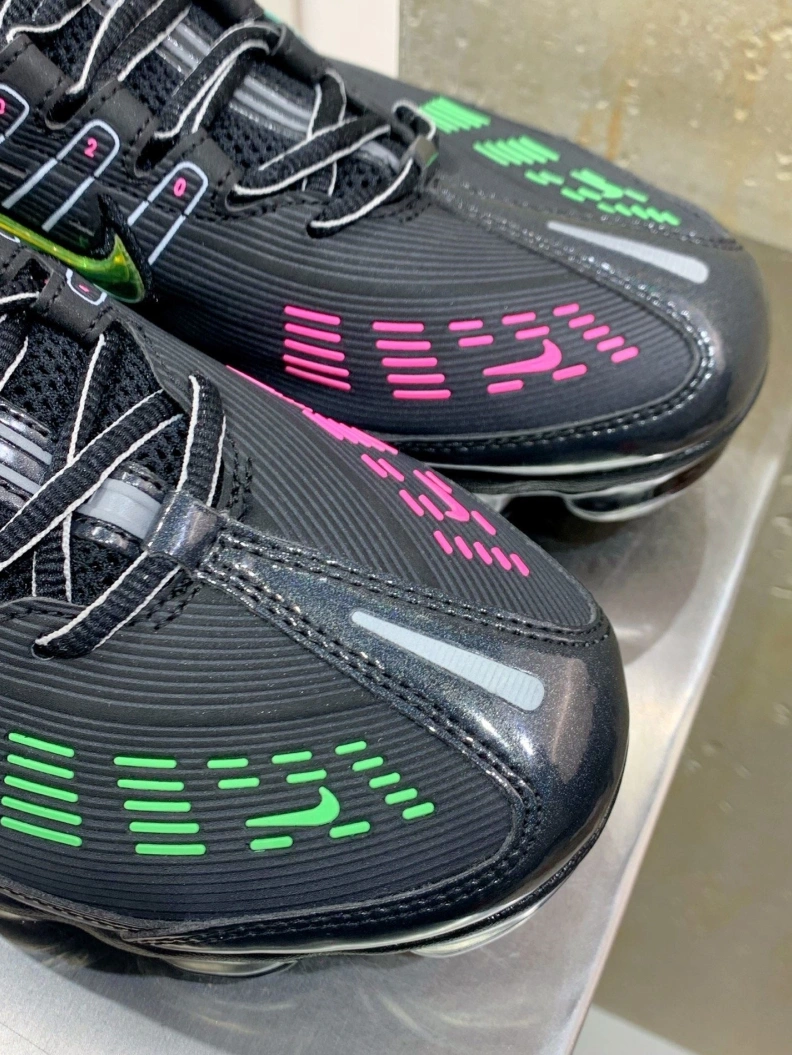 Resilient Nxkx Sneakers 198770