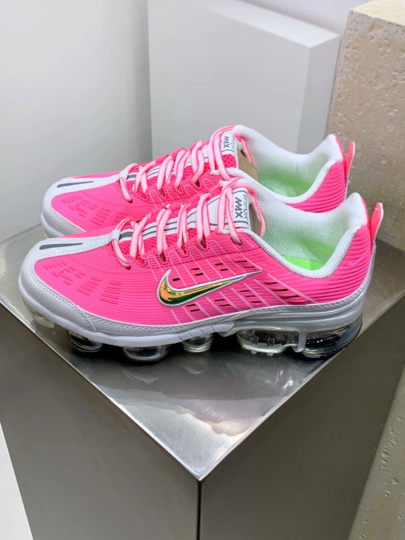 Sleek Nxkx Sneakers 198759