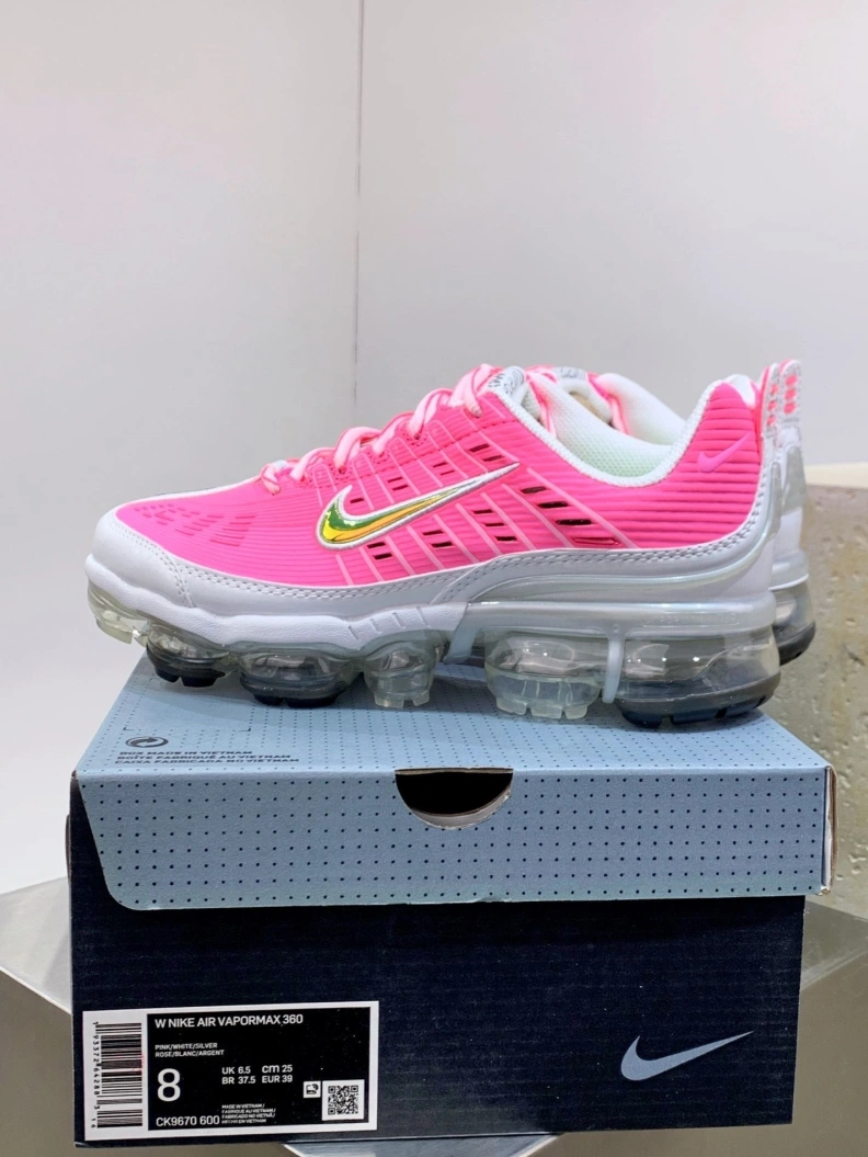 Sleek Nxkx Sneakers 198759