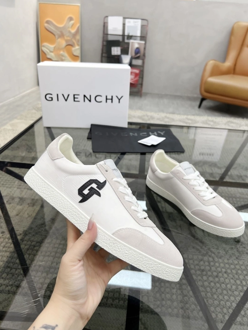 Stylish Gxccx Casual Shoes 156797