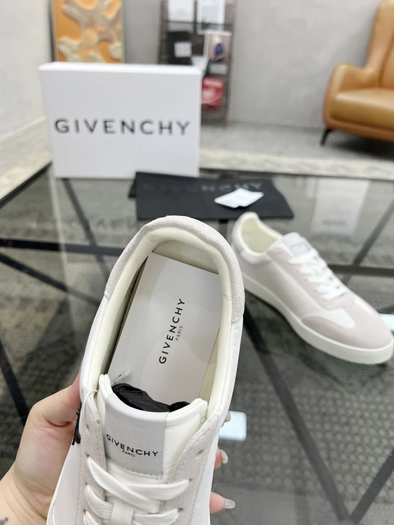 Stylish Gxccx Casual Shoes 156797