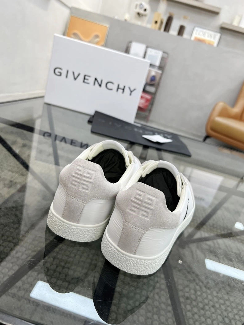 Stylish Gxccx Casual Shoes 156797