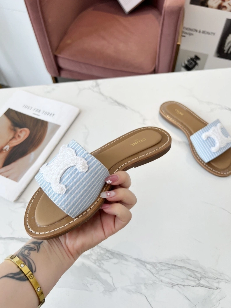 Flexible Cxlxne Slippers 116028