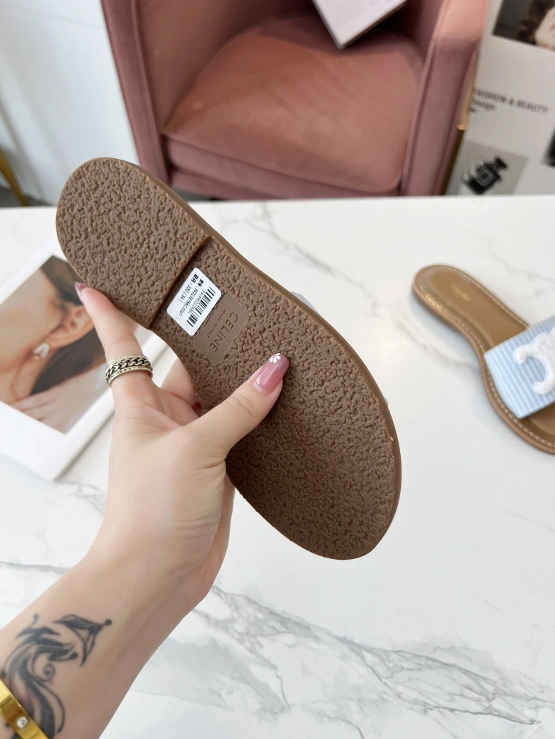 Flexible Cxlxne Slippers 116028