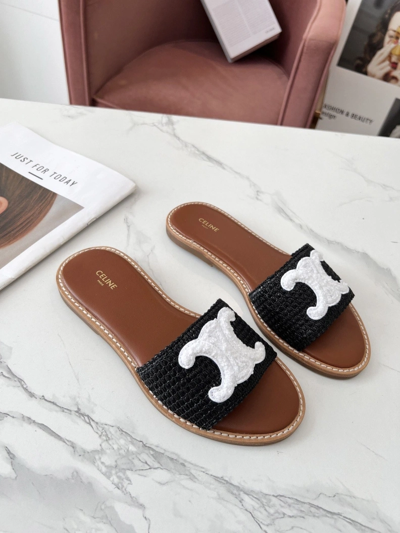 Practical Cxlxne Slippers 116014