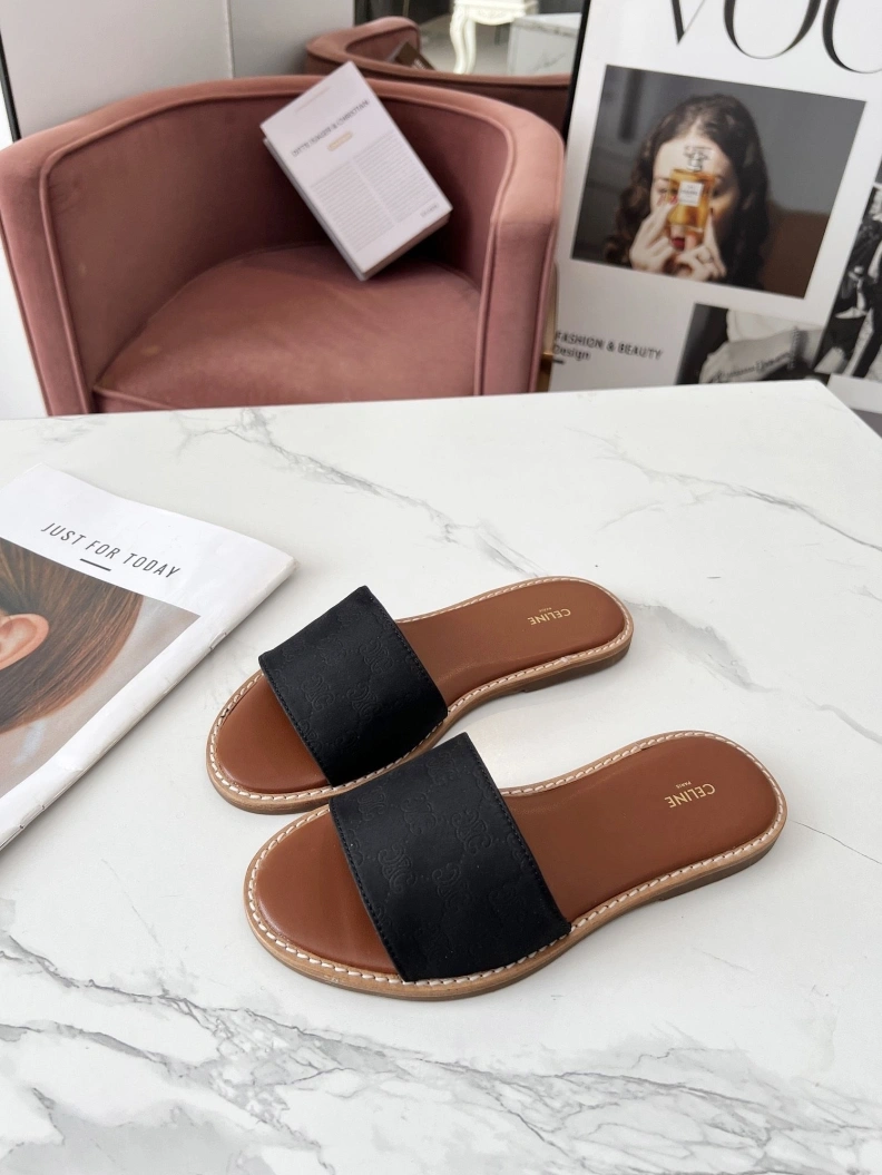 Flexible Cxlxne Slippers 116021
