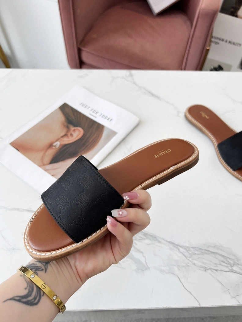 Flexible Cxlxne Slippers 116021