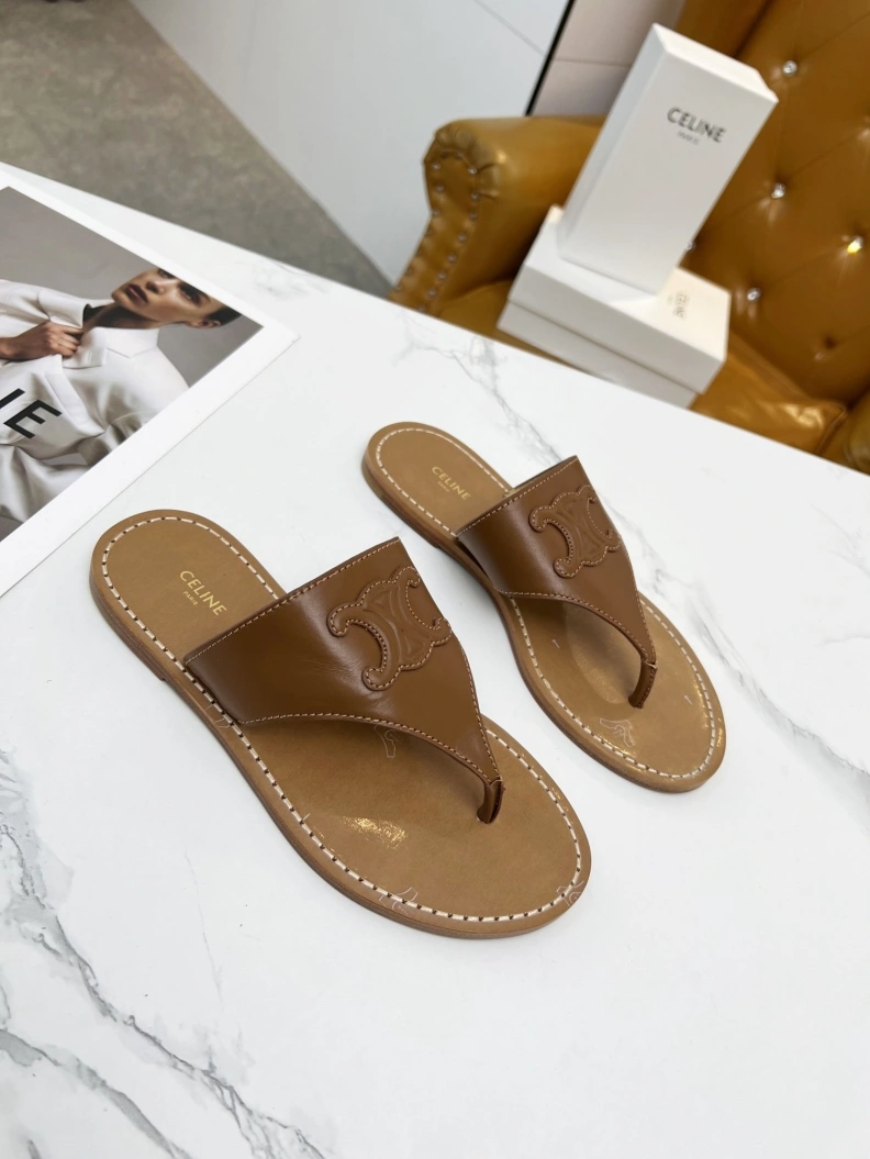 Bold Cxlxne Slippers 116003