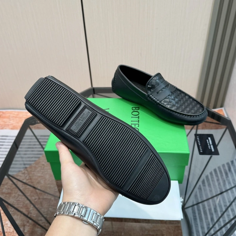 Breathable Bxttxga Vxnxta Leather Shoes 112528