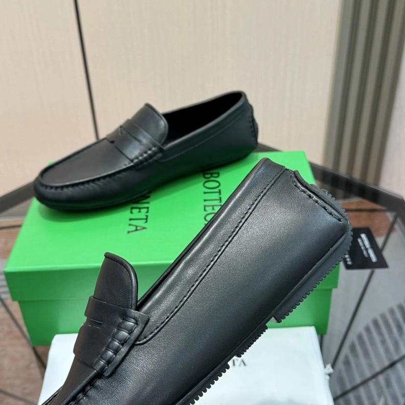 Refined Bxttxga Vxnxta Leather Shoes 112539