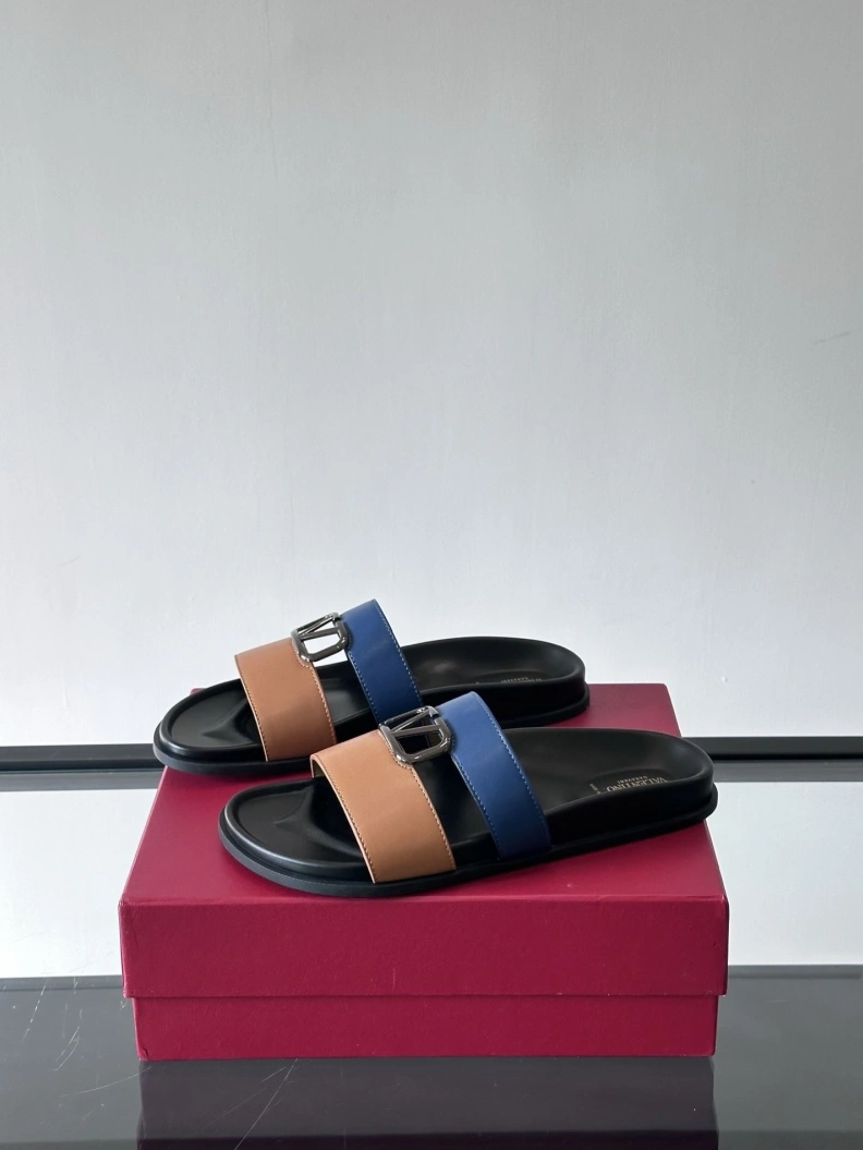Compact Vxlxntino Slippers 229223