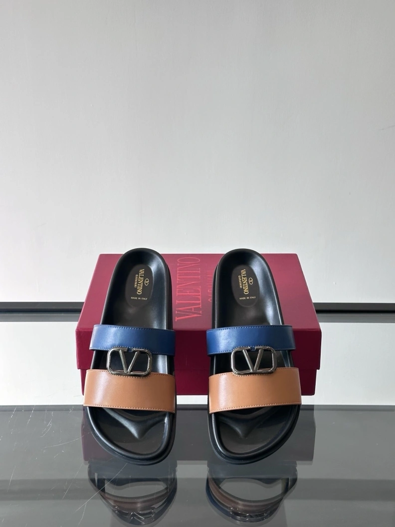 Compact Vxlxntino Slippers 229223