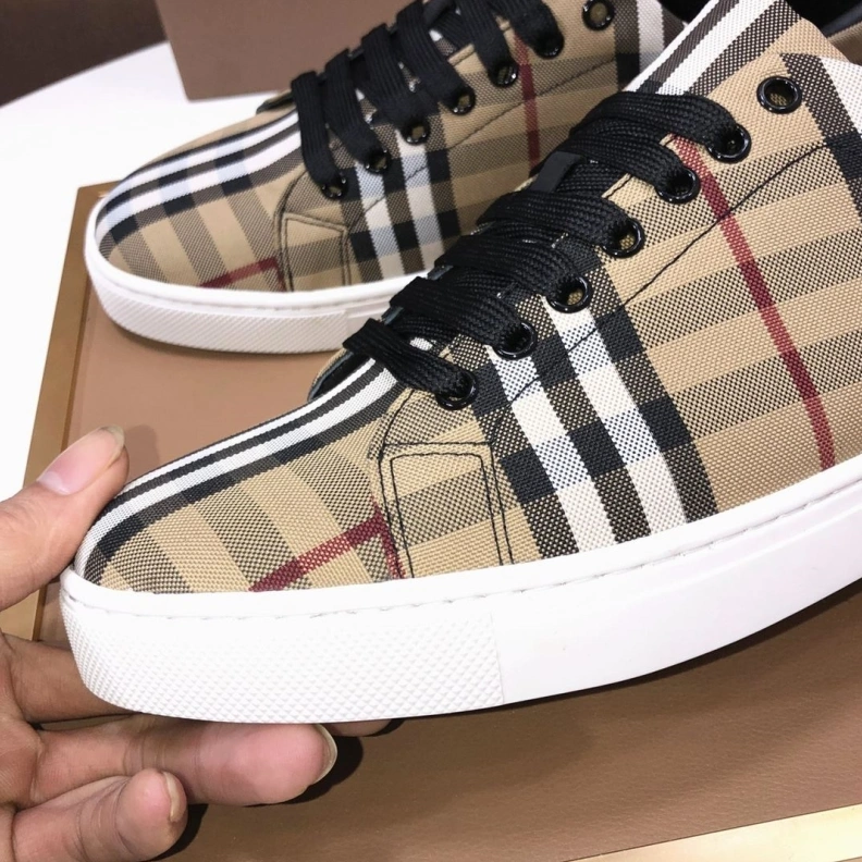 Bxrbxrry Sneakers EyeCatching 114673