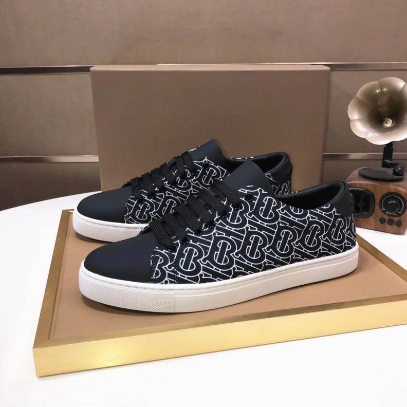 Reliable Bxrbxrry Sneakers 114670