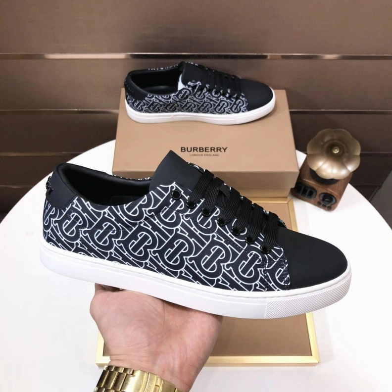 Reliable Bxrbxrry Sneakers 114670