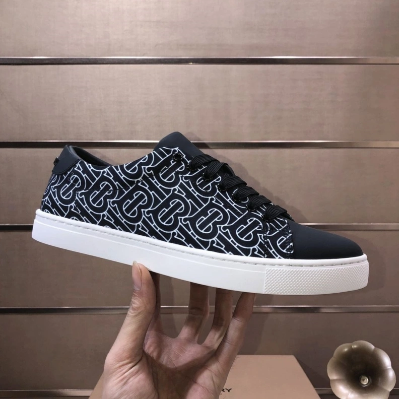 Reliable Bxrbxrry Sneakers 114670