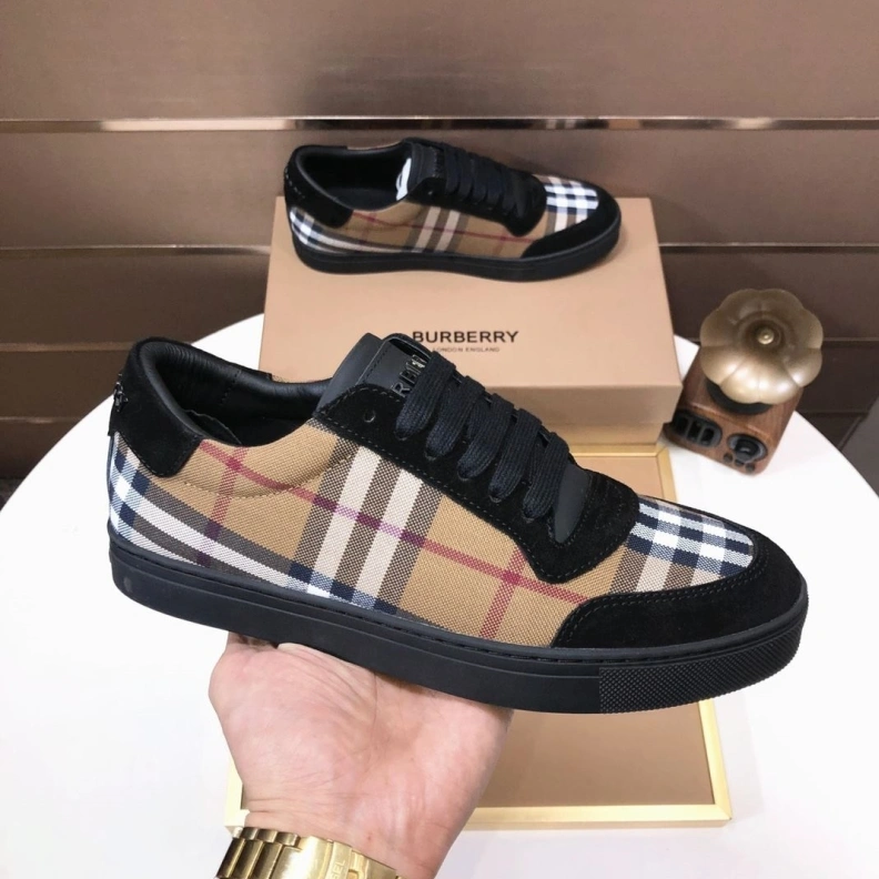 Durable Bxrbxrry Sneakers 114669