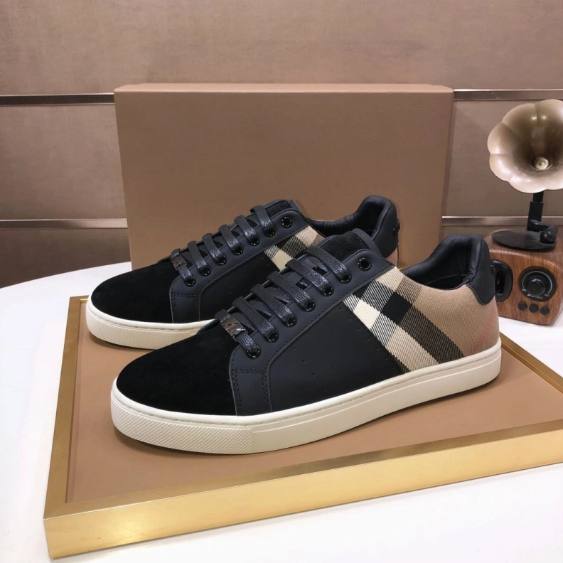 Soft Bxrbxrry Sneakers 114659