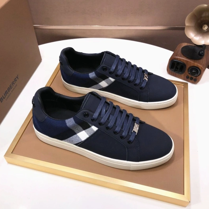 NewStyle Bxrbxrry Sneakers 114662
