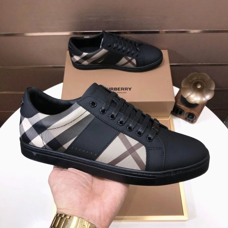 ModernLook Bxrbxrry Sneakers 114661