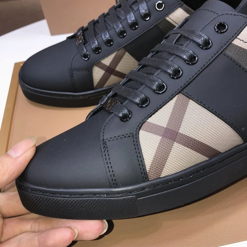 ModernLook Bxrbxrry Sneakers 114661