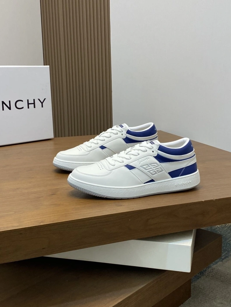 Functional Gxvxnchy Sneakers 152583