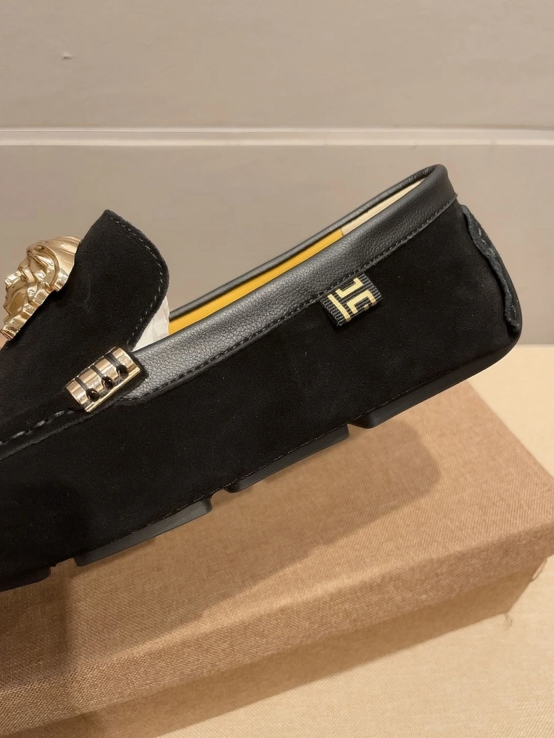Vibrant Gxvxnchy Leather Shoes 152768