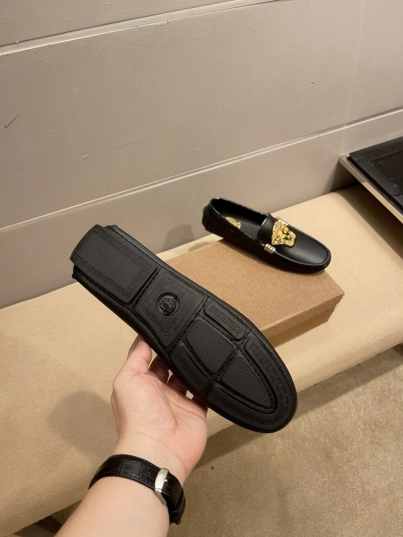 Lightweight Gxvxnchy Leather Shoes 152764