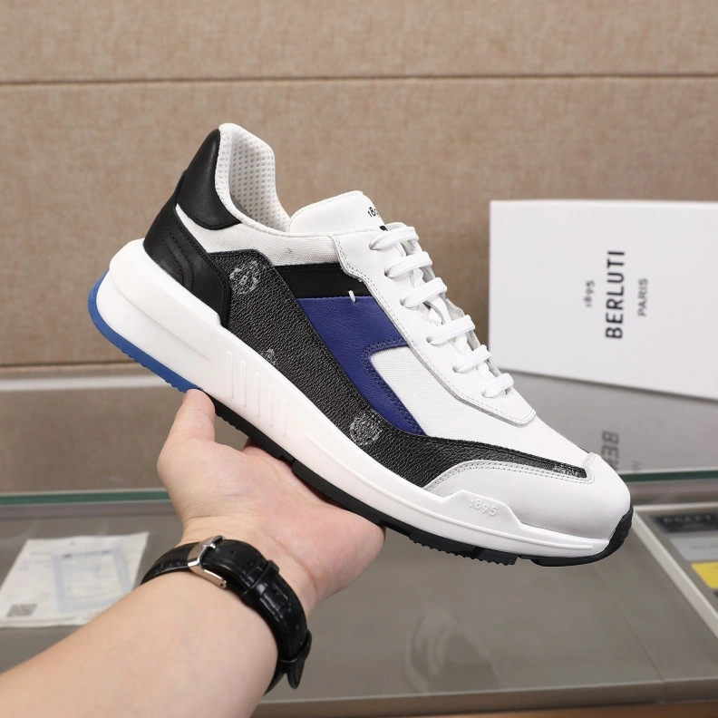 AllSeason Othxr Sneakers 211230