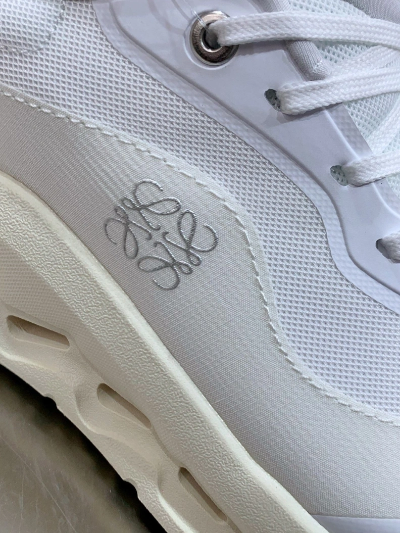 Elegant Mxnxlo Blxhnxk Sneakers 192972