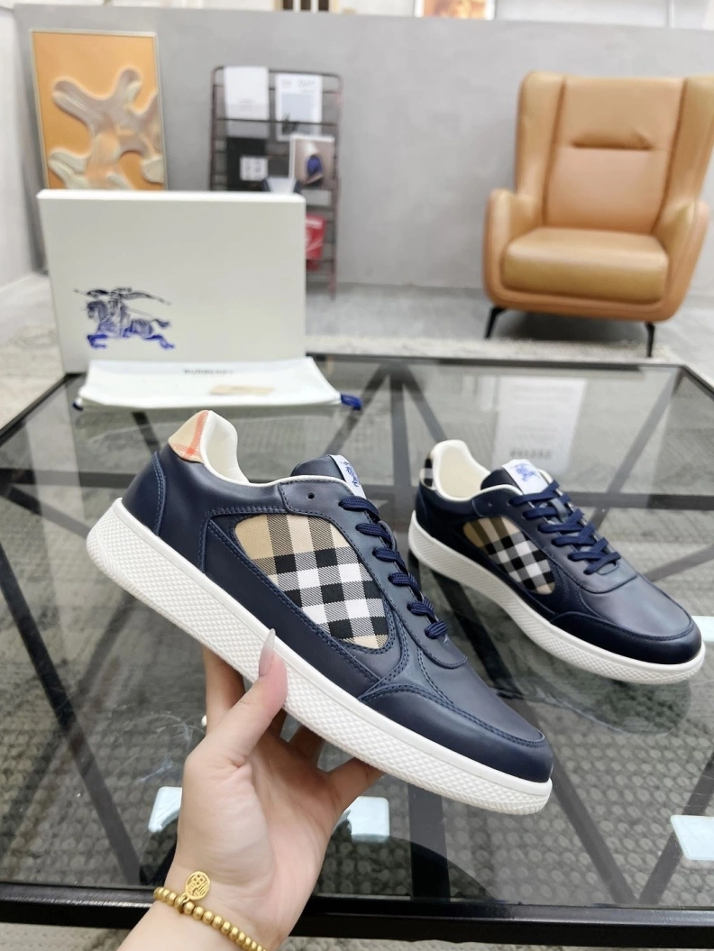 Comfortable Bxrbxrry Sneakers 114632