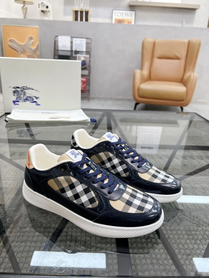 Trendy Bxrbxrry Sneakers 114624