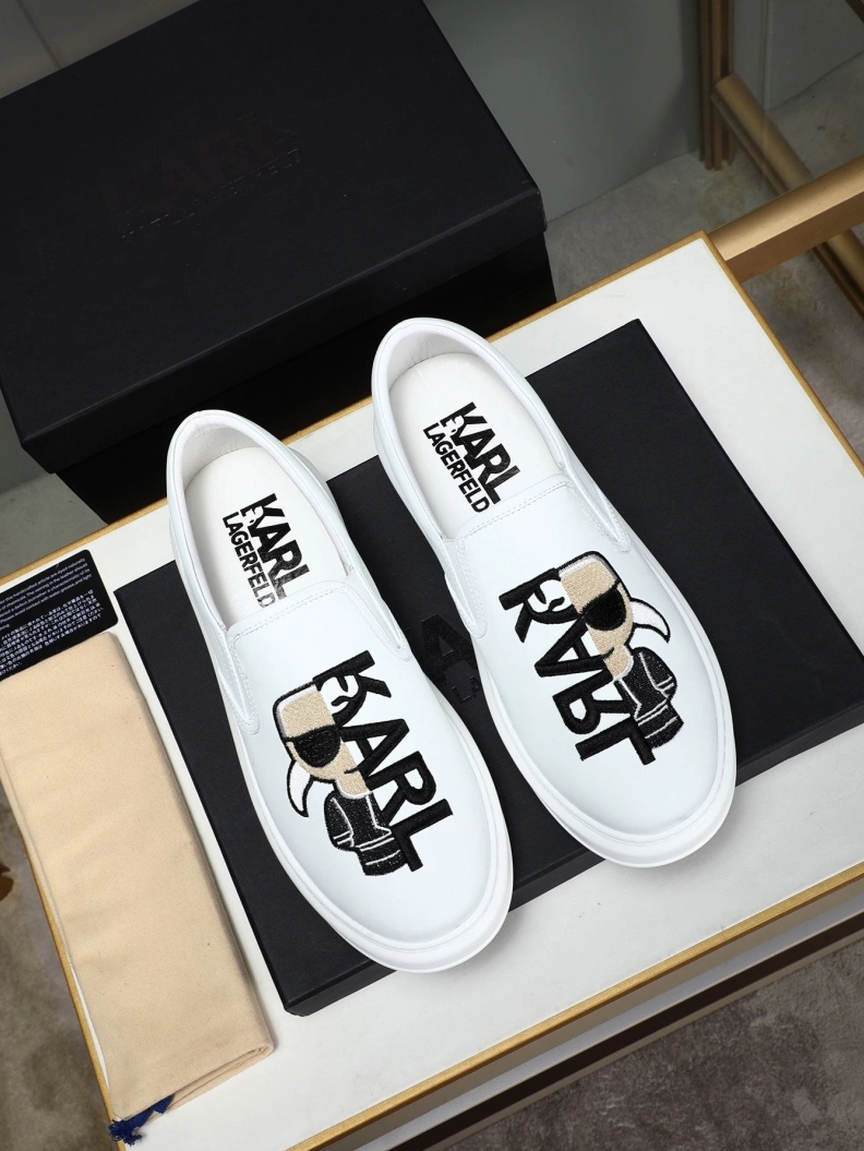 Versatile Othxr Sneakers 211210