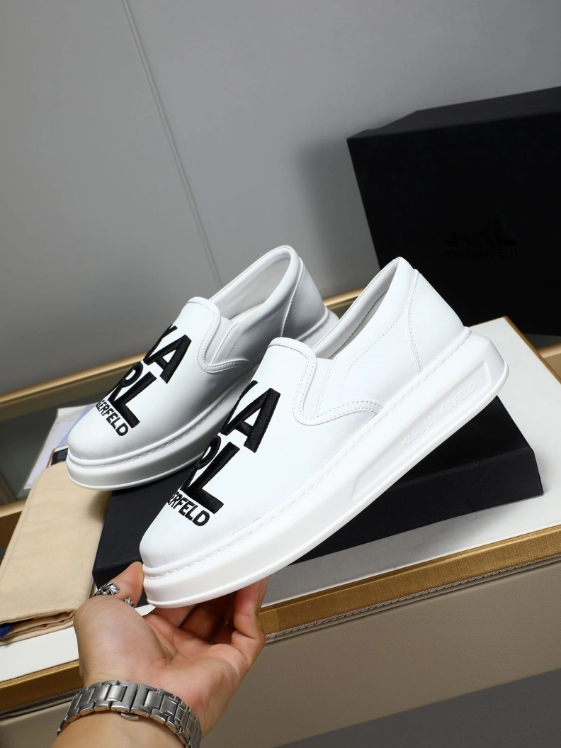 Othxr Sneakers UrbanStyle 211215