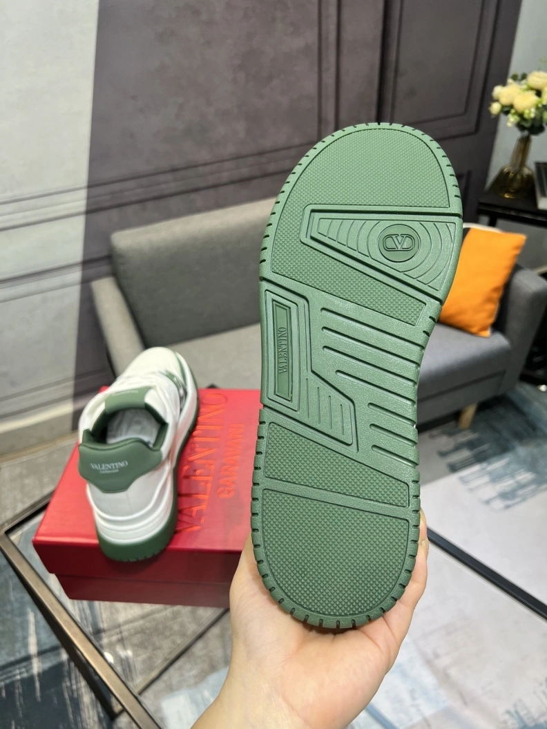 Classic Vxlxntino Casual Shoes 229259