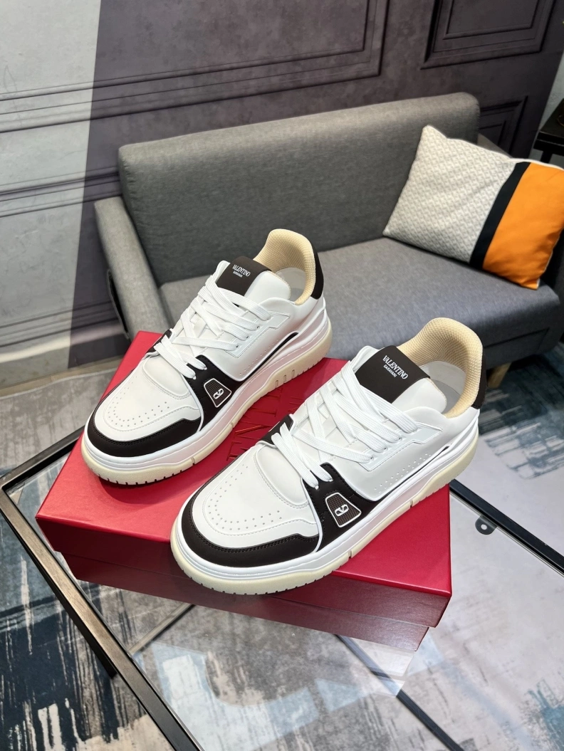 AllSeason Vxlxntino Casual Shoes 229246