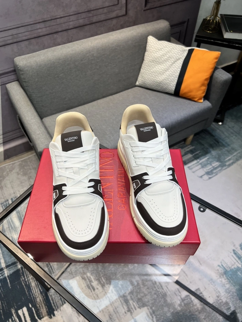 AllSeason Vxlxntino Casual Shoes 229246