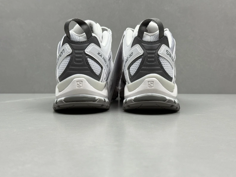 NewStyle Othxr Sneakers 211202