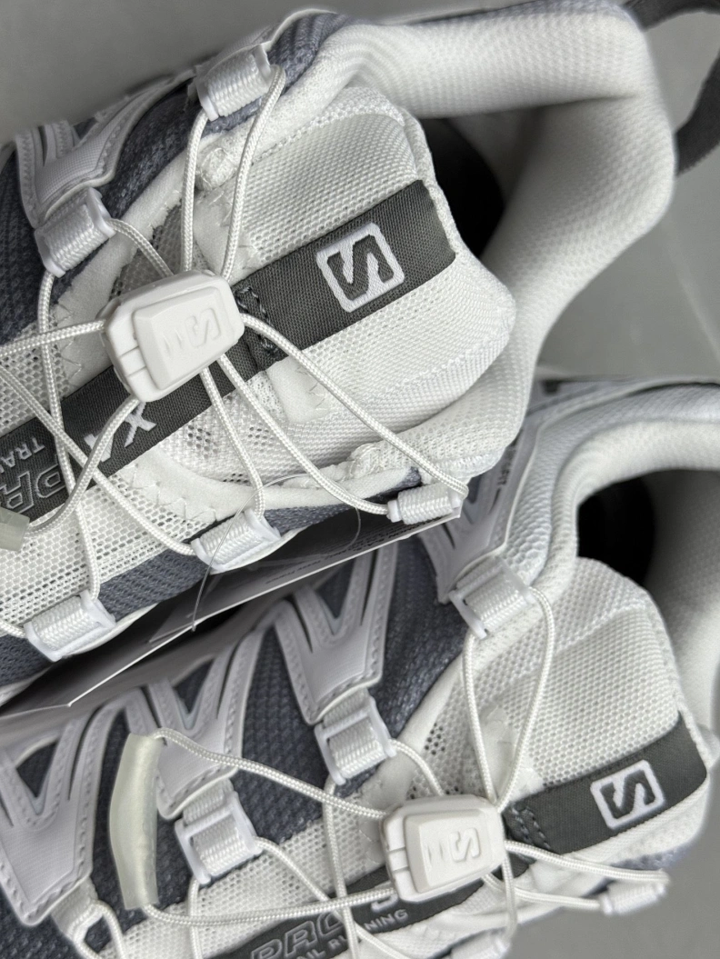 NewStyle Othxr Sneakers 211202
