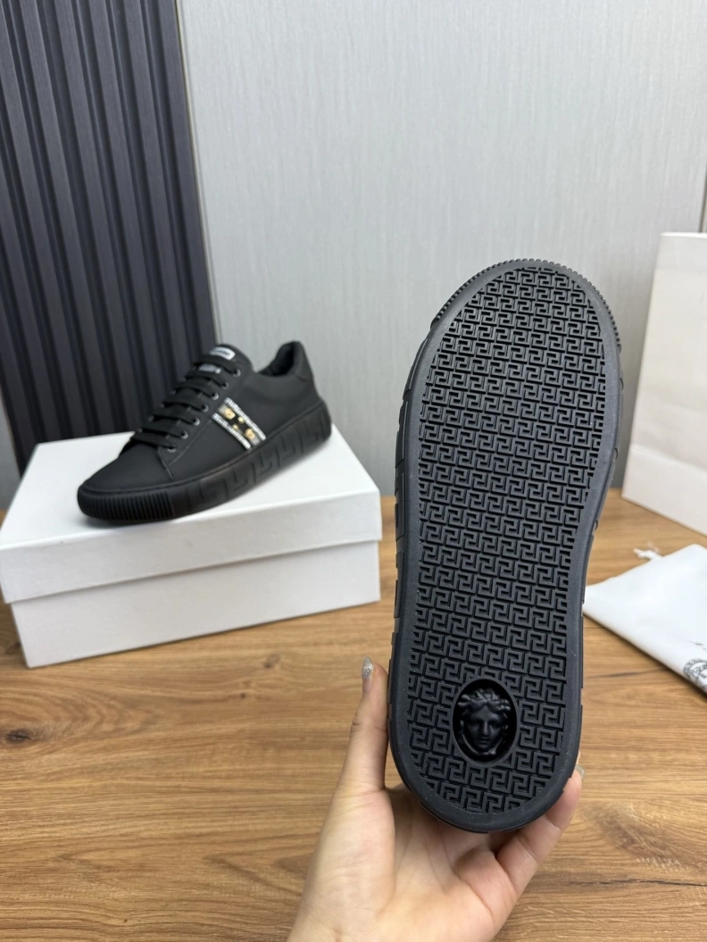 Gxvxnchy Sneakers WellDesigned 152578