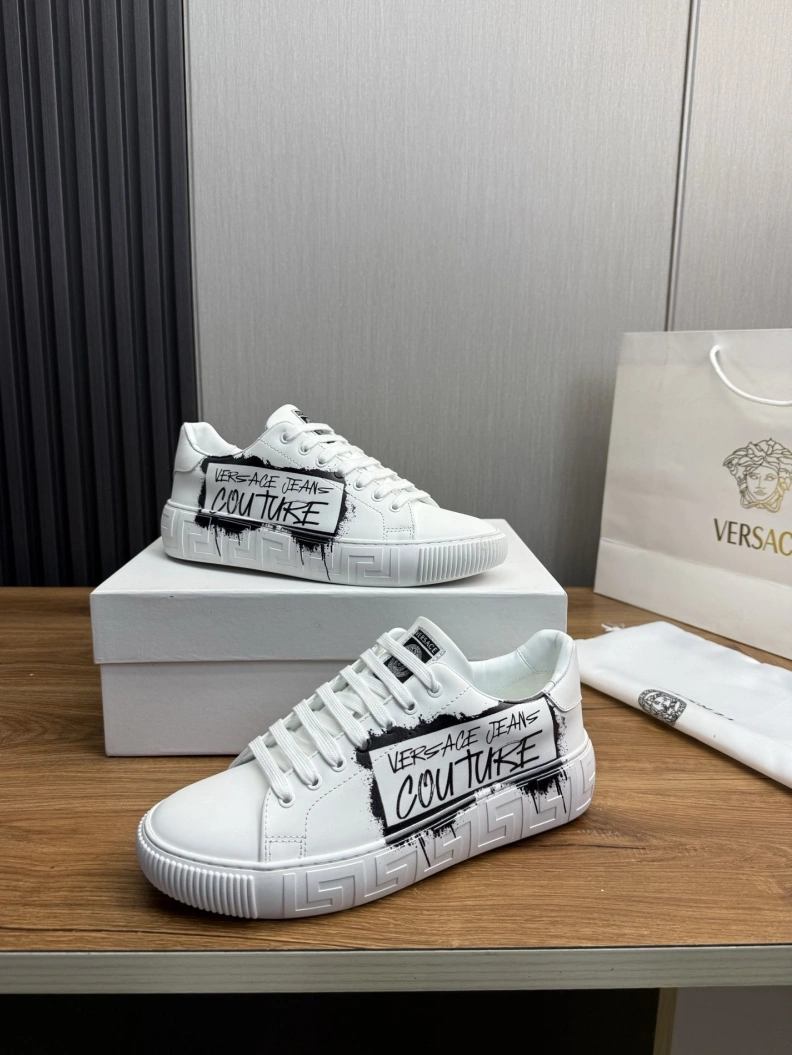 Bold Gxvxnchy Sneakers 152573